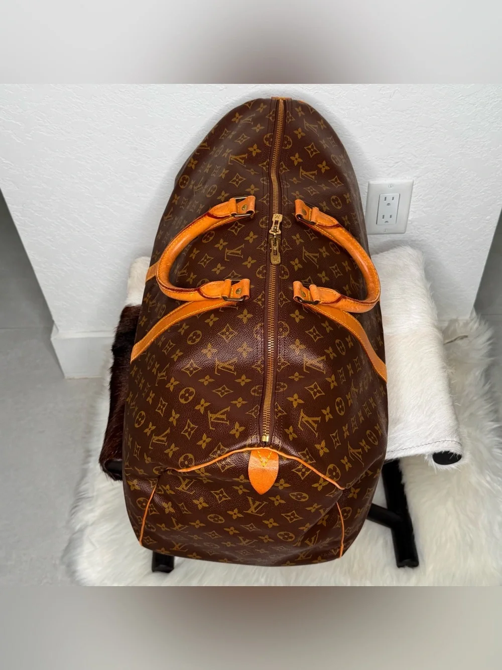 Authentic Louis Vuitton Vintage Monogram Keepall 55 Duffle Bag M41424|SN: MI874